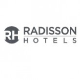 www.radissonhotels.com